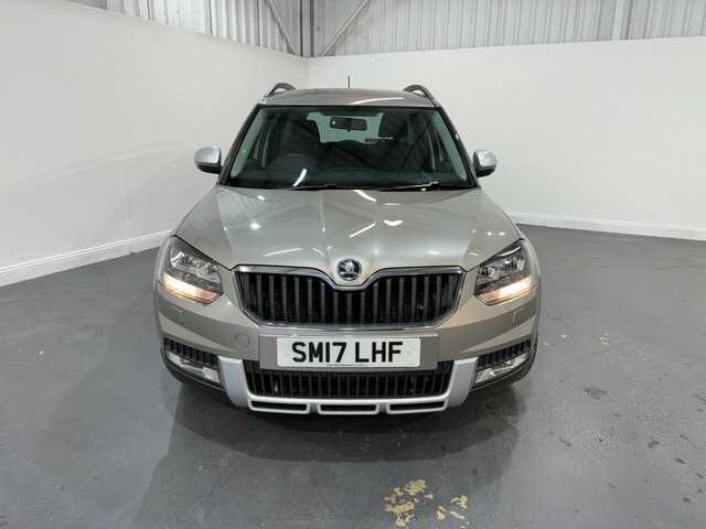 Skoda Yeti 2.0 Tdi Se Business Outdoor Euro Beige #2