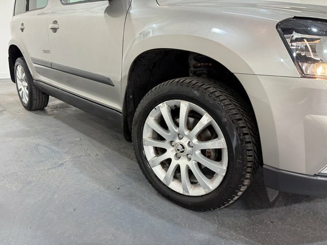 Skoda Yeti 2.0 Tdi Se Business Outdoor Euro Beige #4