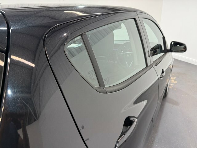 Vauxhall Viva 1.0I Se Hatchback Euro 6 75 Ps Black #5