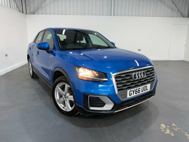 Audi Q2 S Line  #1