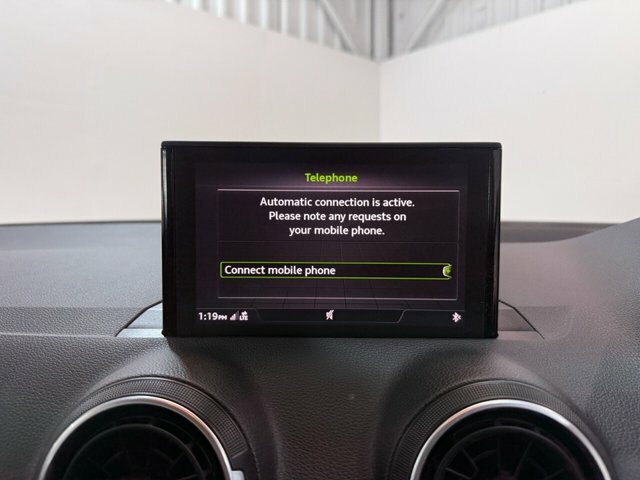 Audi Q2 S Line  #28
