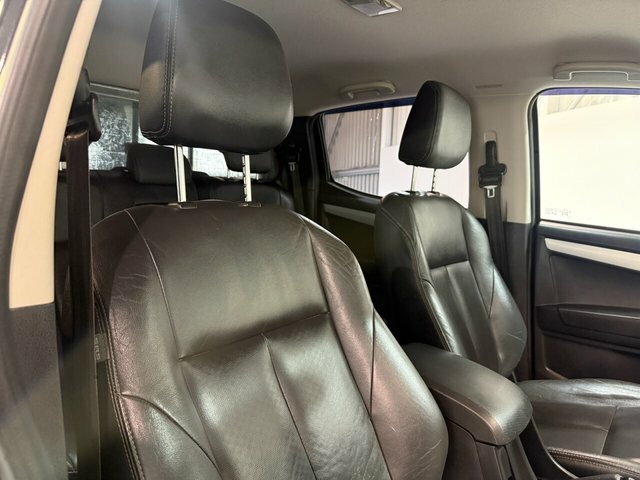 Isuzu D-Max Td Utah Double Cab U1935 Black #12