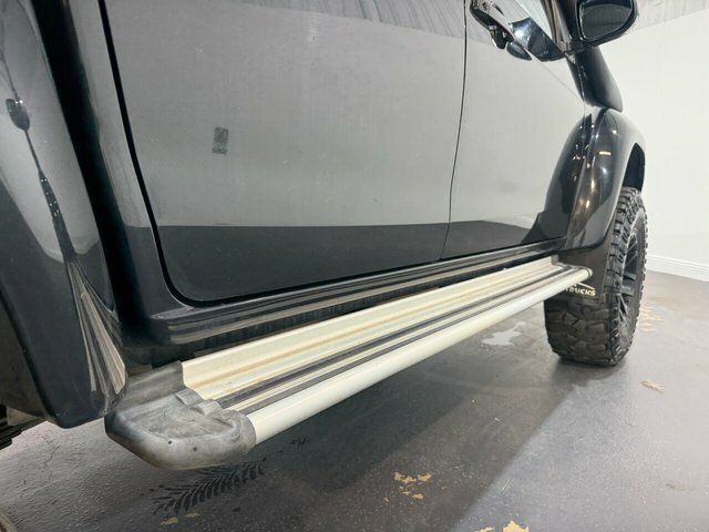 Isuzu D-Max Td Utah Double Cab U1935 Black #7