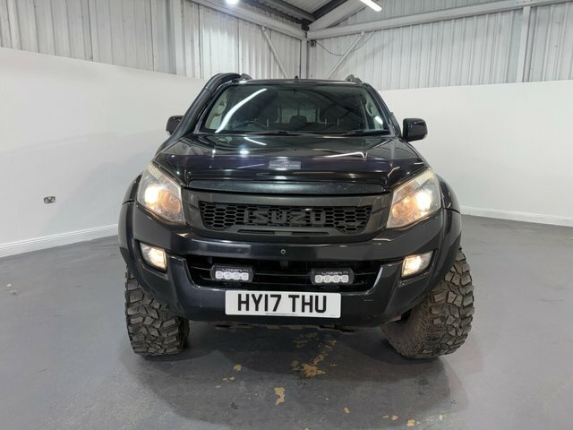 Isuzu D-Max 2.5 Td At35 Arctic Trucks Pickup Black #2