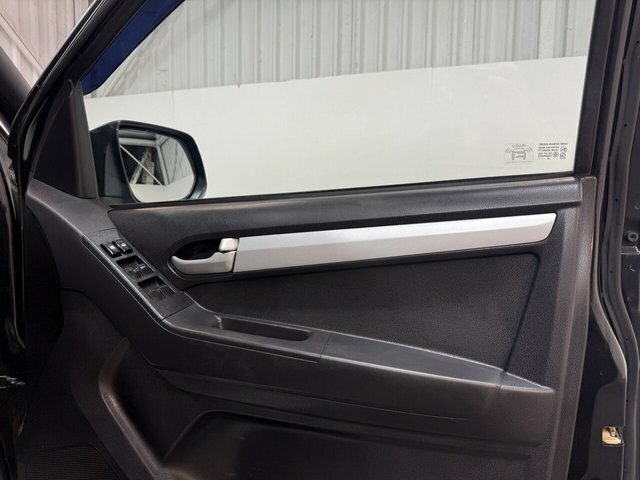 Isuzu D-Max Td Utah Double Cab U1935 Black #18