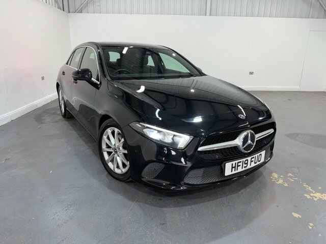 Mercedes-Benz A Class 1.5 A180d Sport Executive Hatchback 7 Black