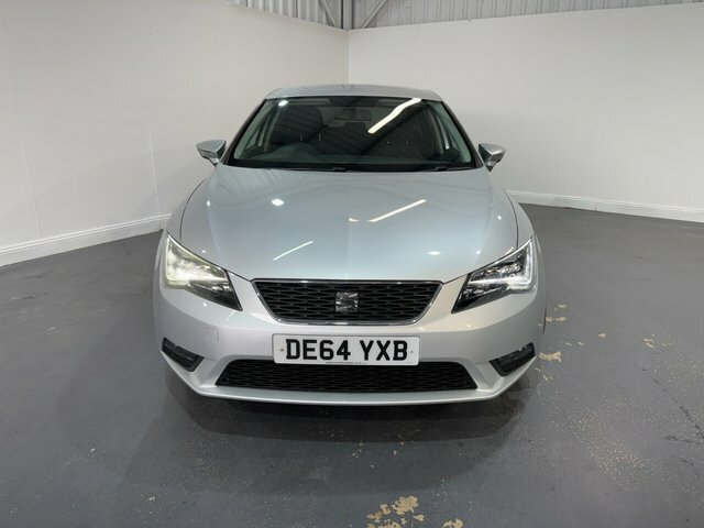 Seat Leon 1.2 Tsi Se Hatchback Euro 6 Ss DE64YXB Silver #2