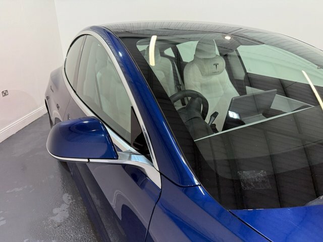 Tesla Model 3 Standard Range Plus Saloon Rwd MM69FKE Blue #6