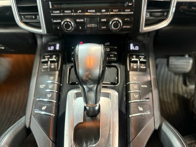 Porsche Cayenne 3.0 D V6 Tiptronic S 262 Bhp Grey #23