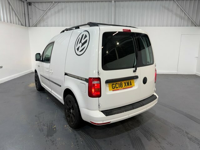 Volkswagen Caddy C20 Panel Van Highline Swb Eu6 150 Ps 2.0 Tdi Bmt Black #10