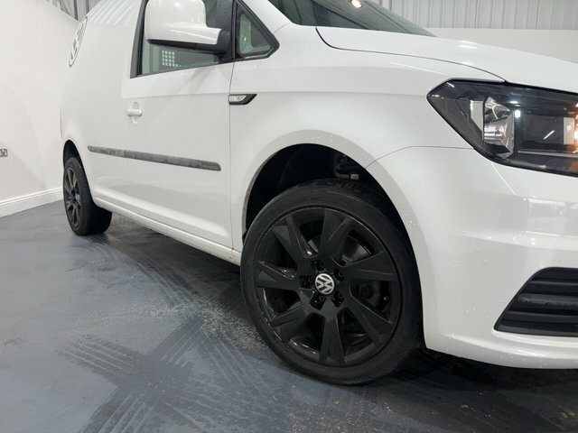 Volkswagen Caddy 2.0 Tdi C20 Bluemotion Tech Trendline Panel Van White #4
