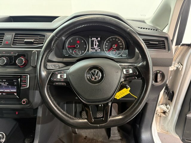 Volkswagen Caddy C20 Panel Van Highline Swb Eu6 150 Ps 2.0 Tdi Bmt Black #16