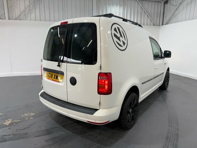 Volkswagen Caddy C20 Panel Van Highline Swb Eu6 150 Ps 2.0 Tdi Bmt Black #7