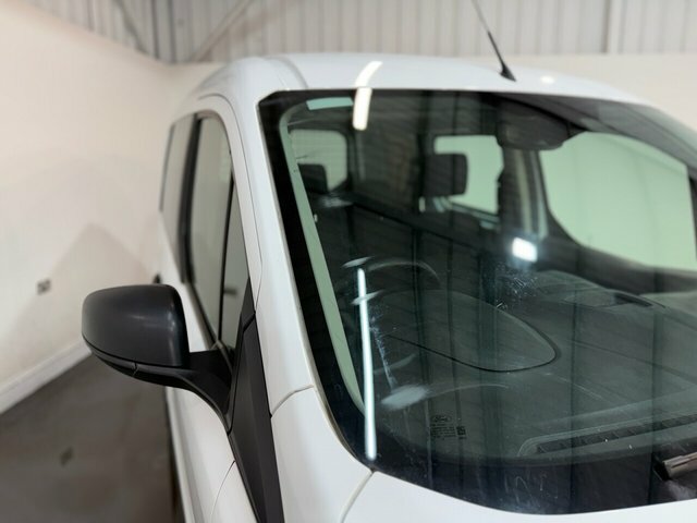 Ford Transit Connect 1.5 220 Ecoblue Trend Crew Van Double Cab 6Dr Dies White #6