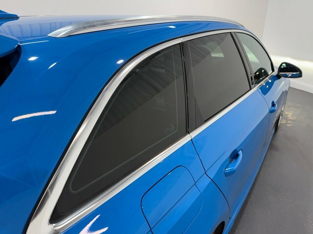 Audi A4 Avant 2.0 Tdi 30 S Line Estate S Tronic Euro Blue #4