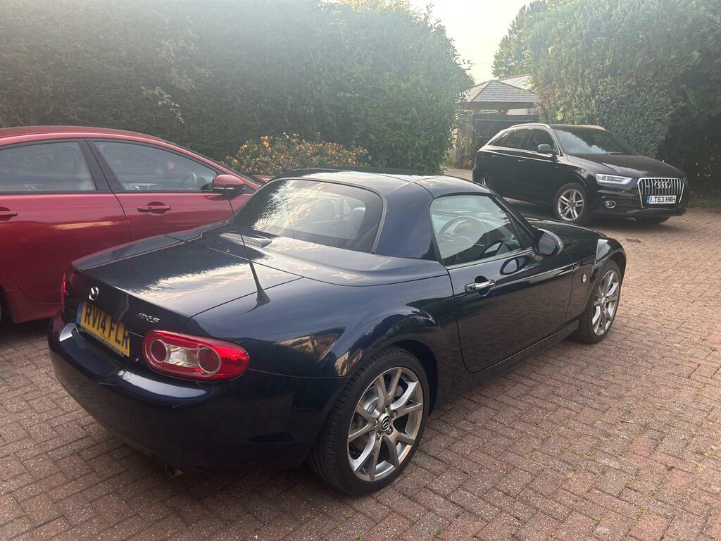 Mazda MX-5 2.0I Sport Tech Red #23