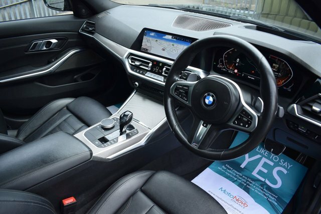 BMW 3 Series 2020 2.0 320D Mht M Sport Saloon Hybrid LR20KHU Black #2