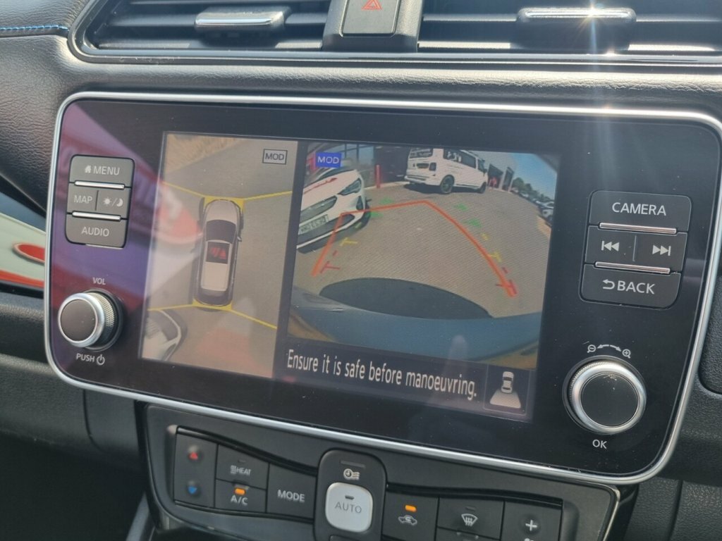 Nissan Leaf Hatchback EY22JDJ Grey #3