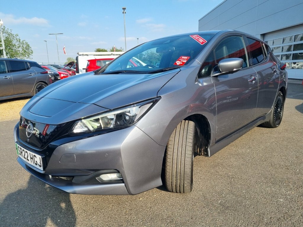 Nissan Leaf Hatchback SR22HGJ Grey #6