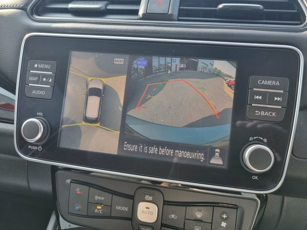 Nissan Leaf Hatchback SR22HGJ Grey #3