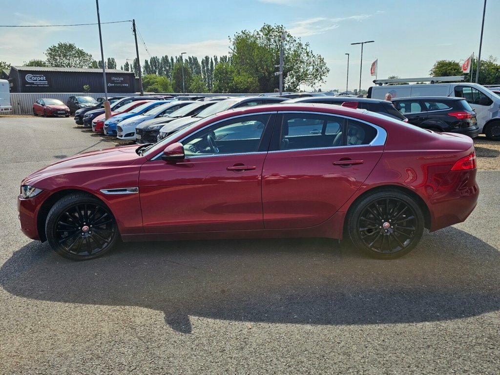 Jaguar XE 2L Portfolio OW17ZVP Red #6