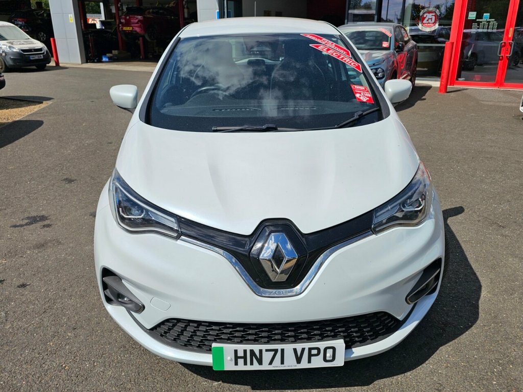 Renault Zoe Zoe Iconic Rapid Charge Ev 50 HN71VPO White #4