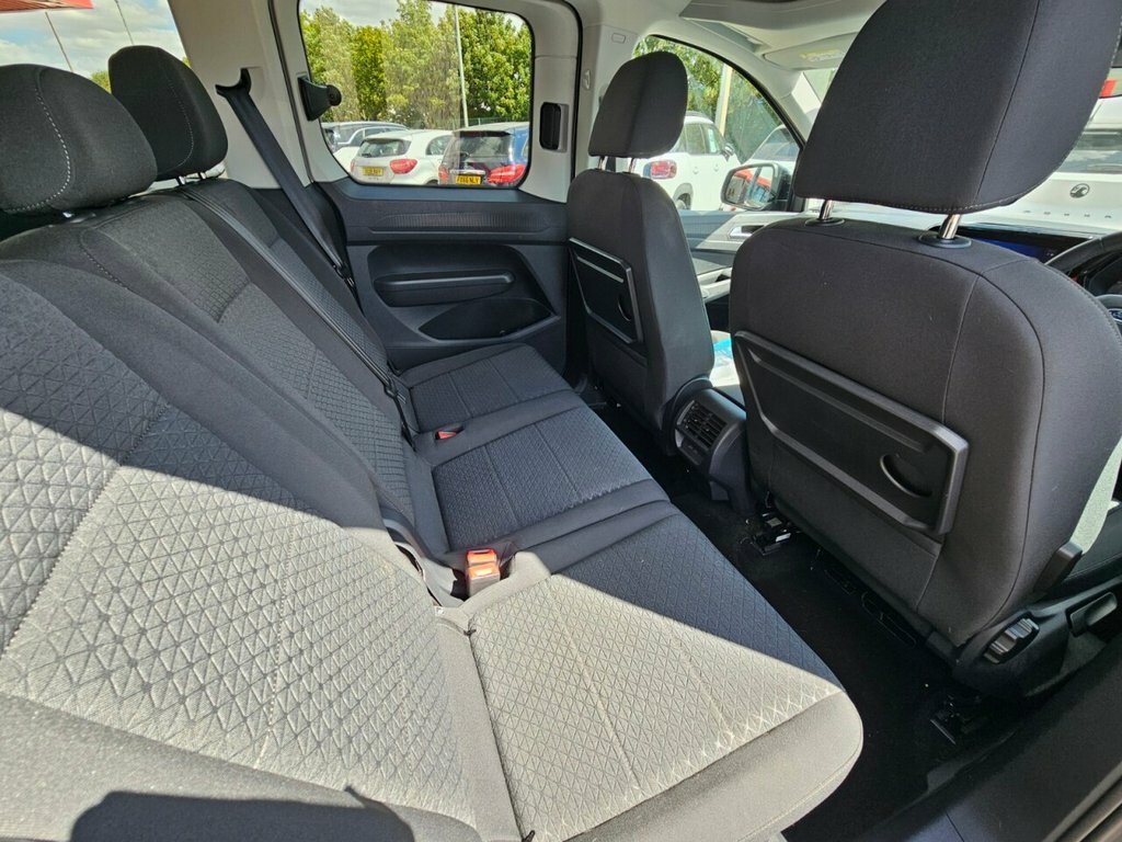 Ford Tourneo Connect Connect 2.0 Ecoblue Titanium Plus Vat Dig Grey #15