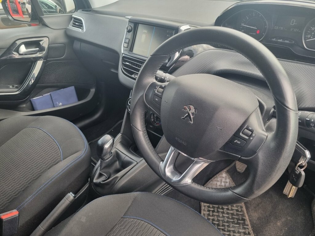 Peugeot 208 208 Tech Edition Ss Grey #14