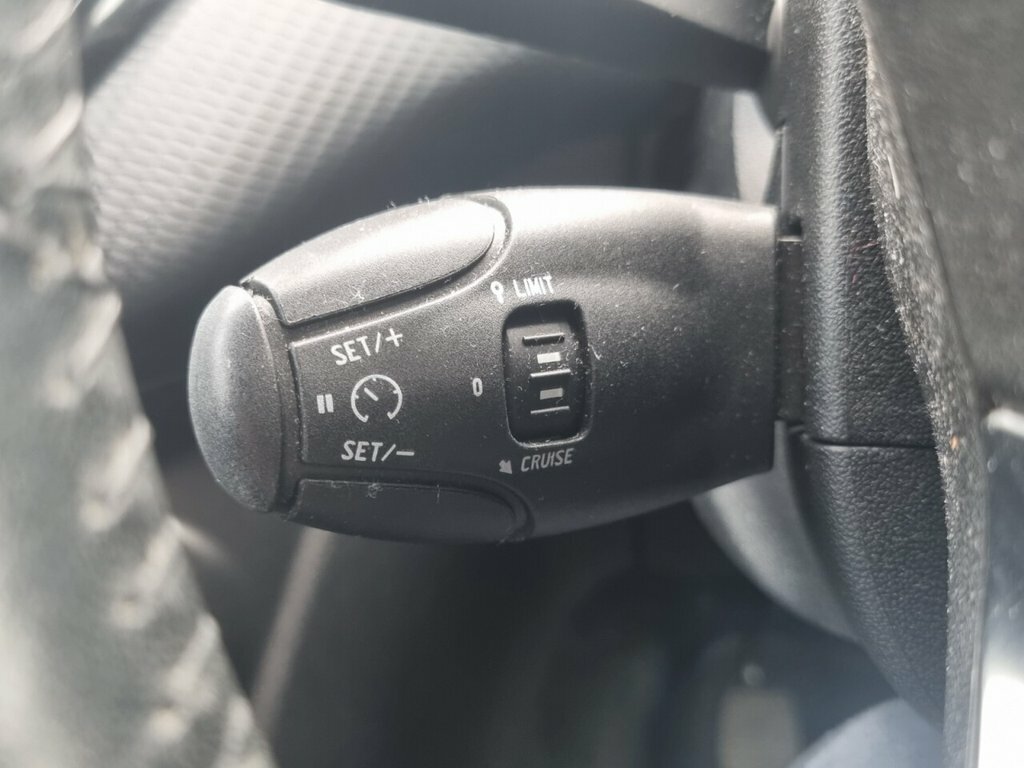 Peugeot 208 208 Tech Edition Ss Grey #21