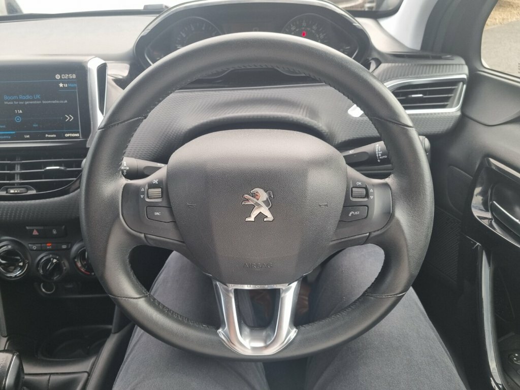 Peugeot 208 208 Tech Edition Ss Grey #16