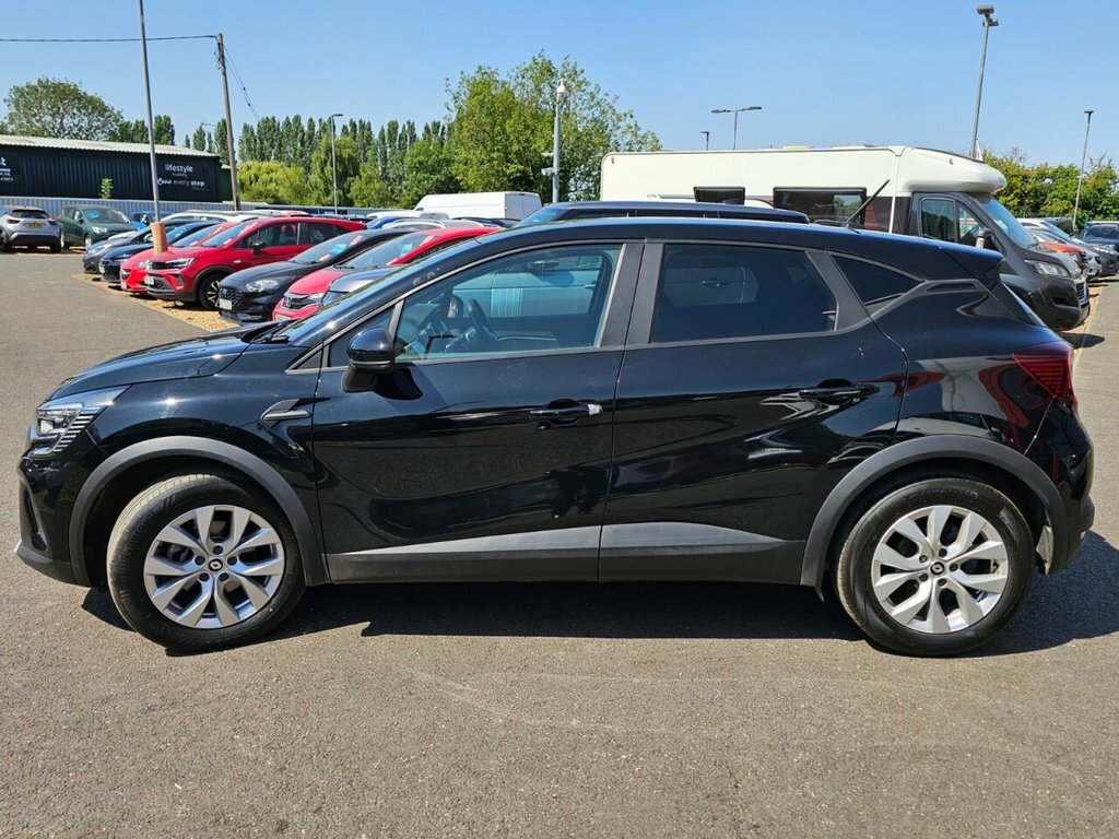 Renault Captur 1.6L Iconic Edition AE22UVH Black #5