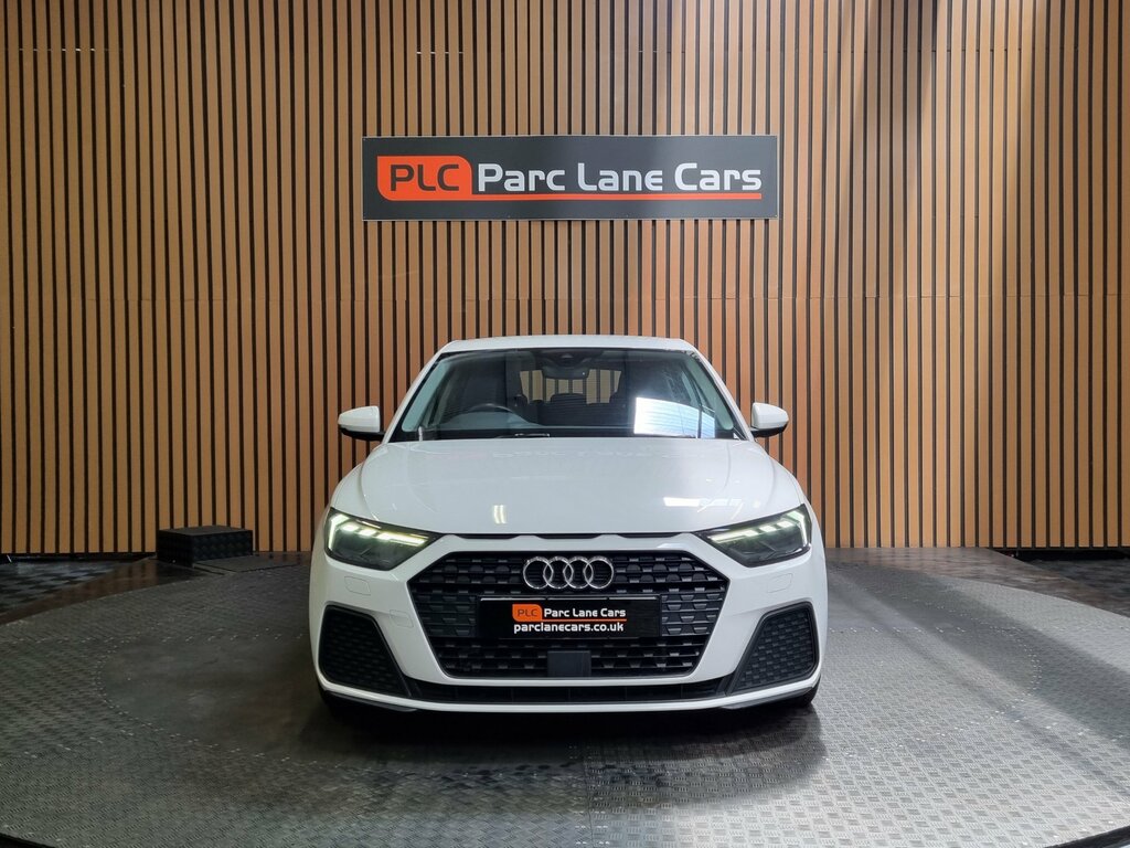 Audi A1 1.0 Tfsi 25 Technik Sportback - PK20KCX White #3