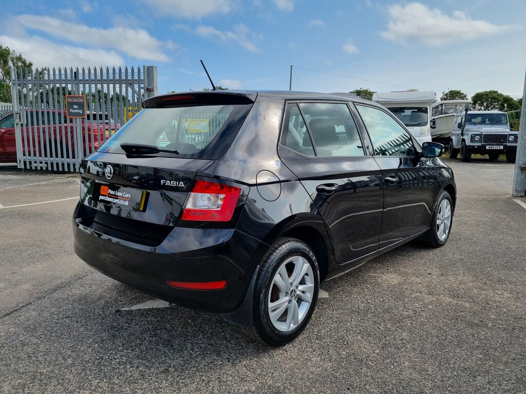 Skoda Fabia 1.0 Se Hatchback - Only 40000 Mi NL68FGG Black #5