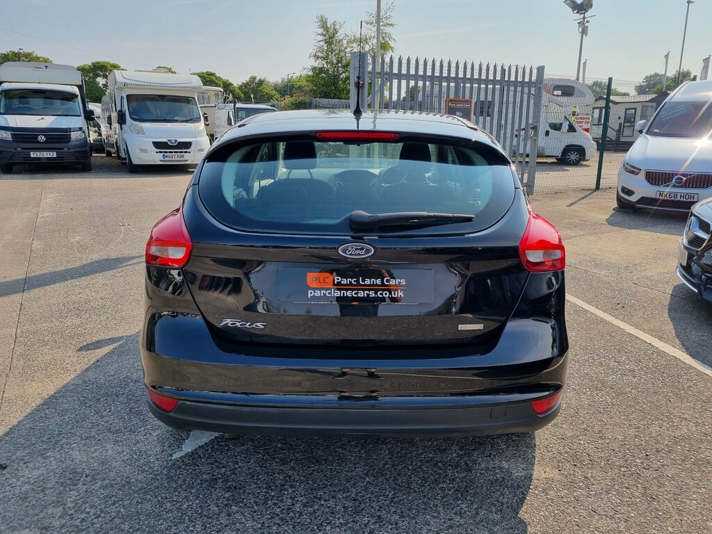 Ford Focus 1.0T Ecoboost Zetec Nav Hatchback - Great Service SD16GPY Black #4