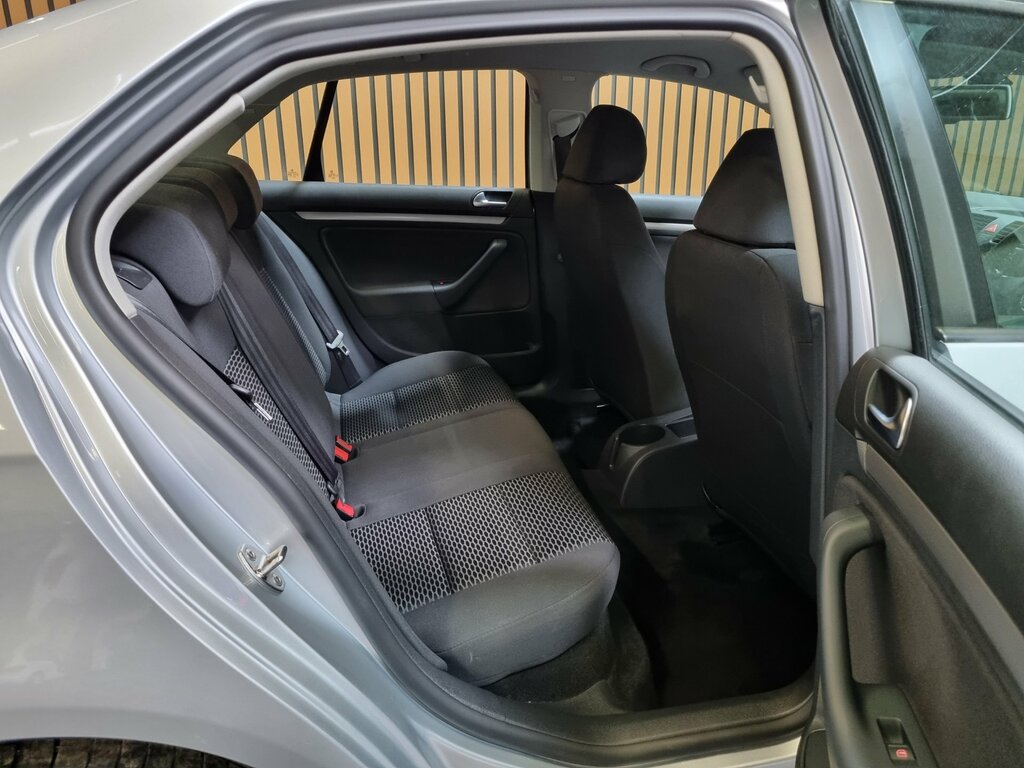 Volkswagen Jetta 1.4 S Tsi Silver #31
