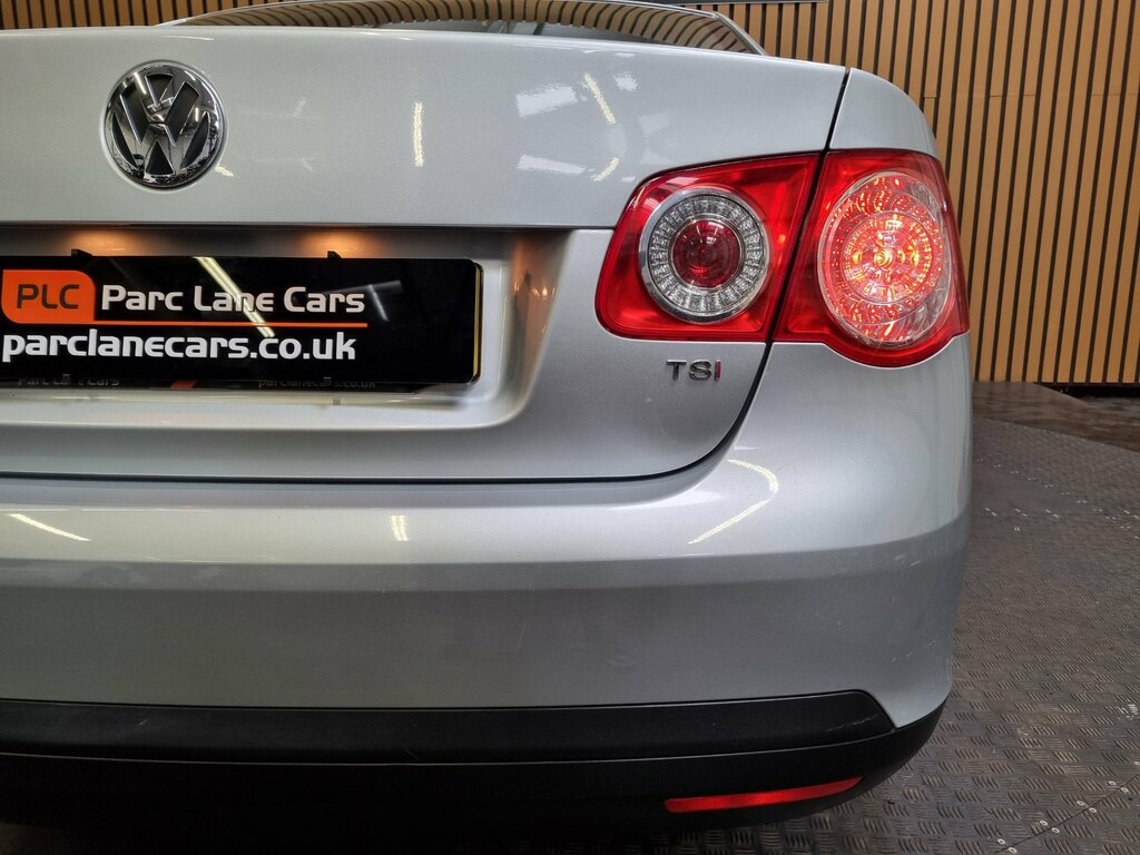 Volkswagen Jetta 1.4 S Tsi Silver #11