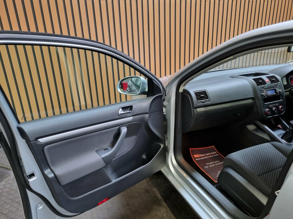 Volkswagen Jetta 1.4 S Tsi Silver #40