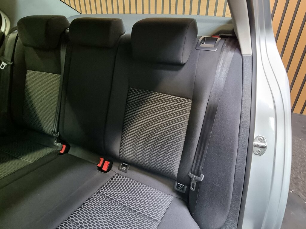 Volkswagen Jetta 1.4 S Tsi Silver #39