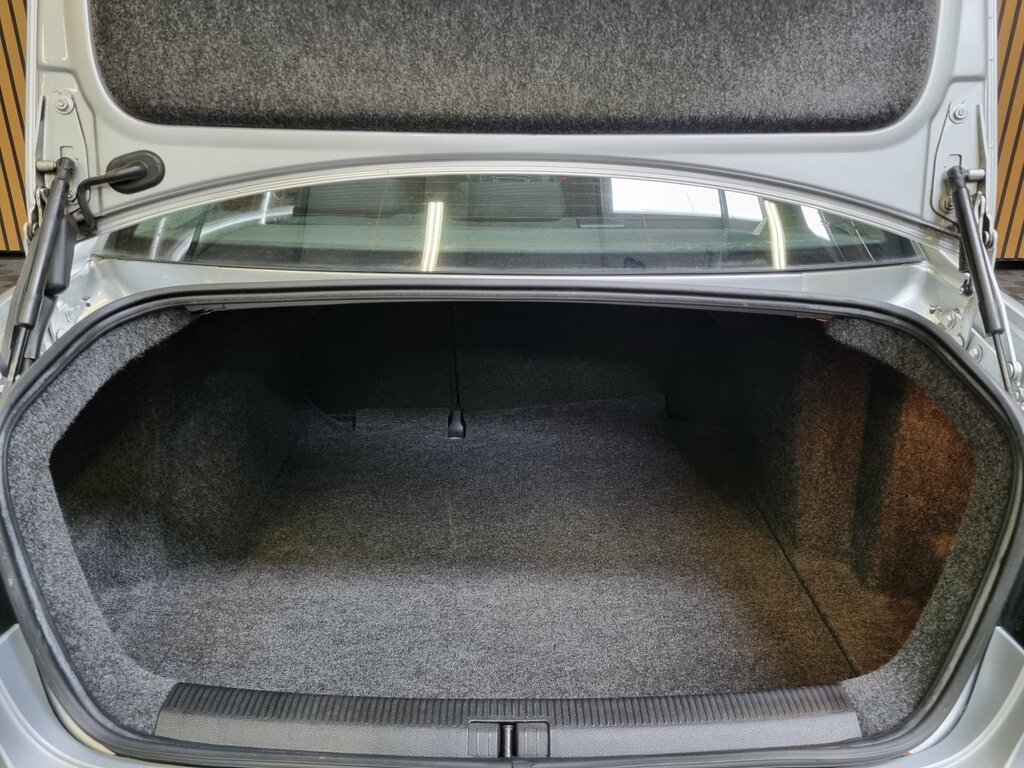 Volkswagen Jetta 1.4 S Tsi Silver #34