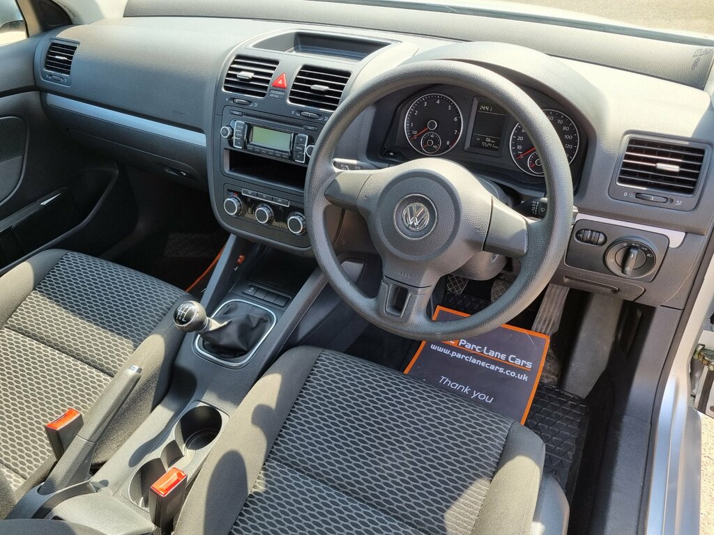 Volkswagen Jetta Se Silver #8