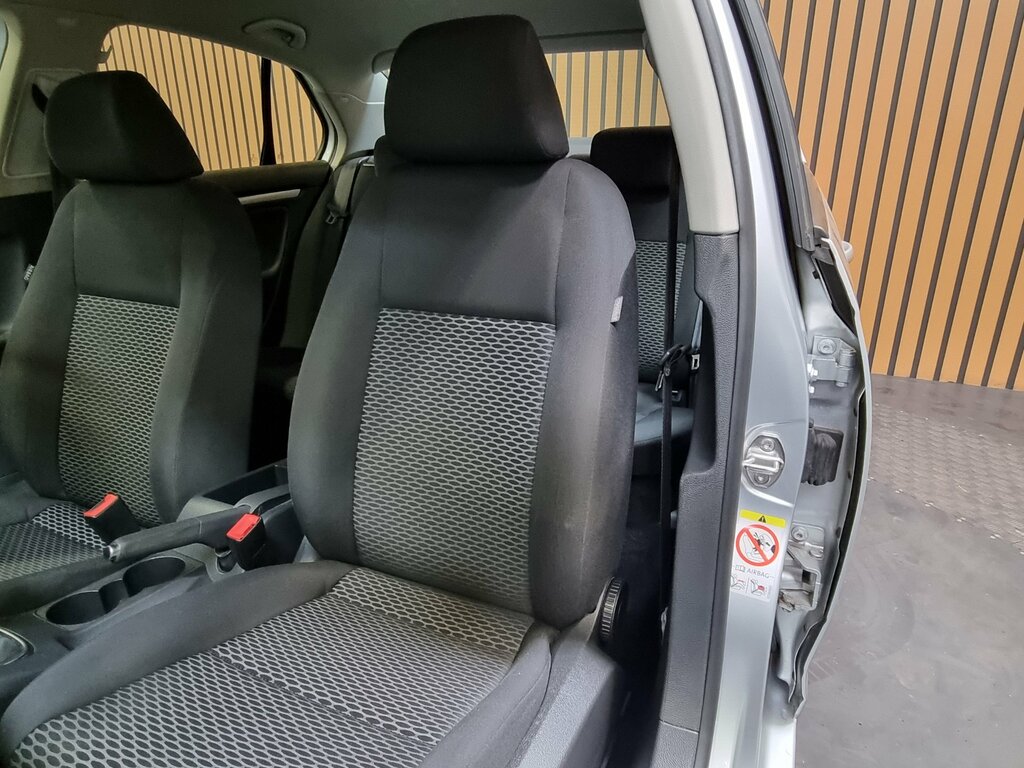 Volkswagen Jetta 1.4 S Tsi Silver #44