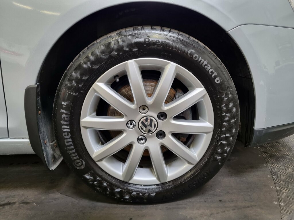 Volkswagen Jetta 1.4 S Tsi Silver #16