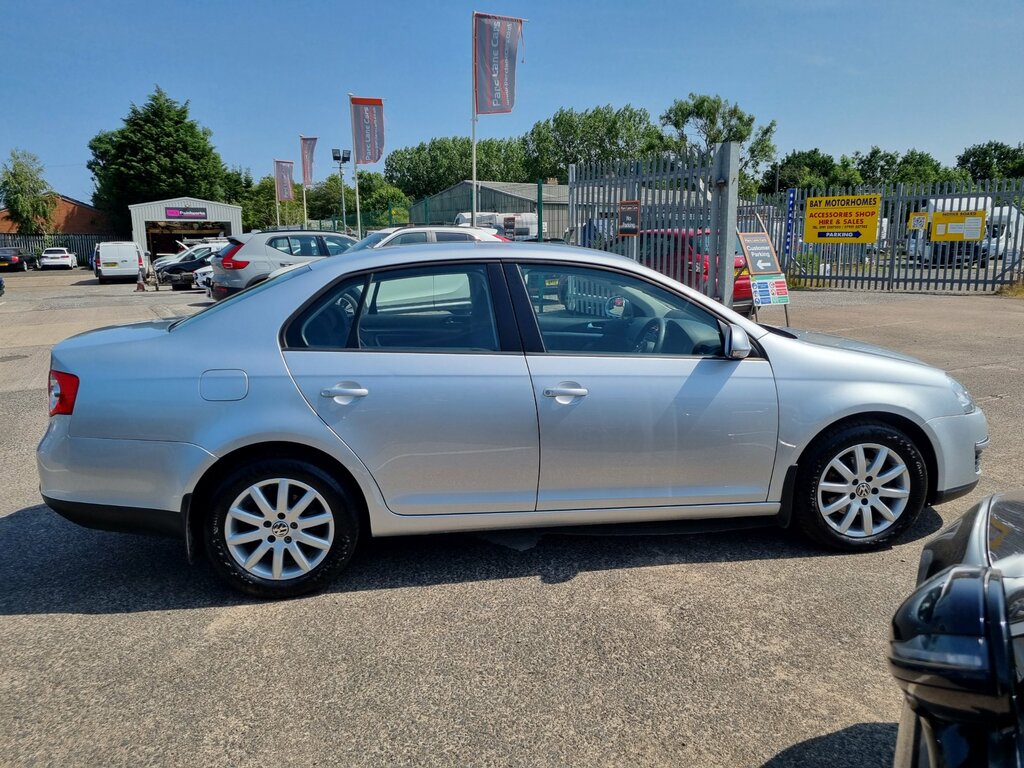Volkswagen Jetta 1.4 Tsi S Saloon Euro 4 122 Ps Silver #6