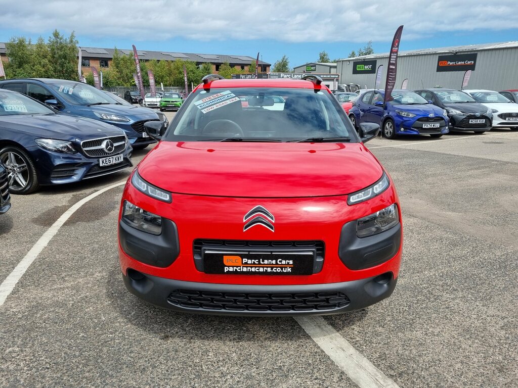 Citroen C4 Cactus 1.6 Bluehdi Feel Hatchback - 20 Pounds Road Ta Red