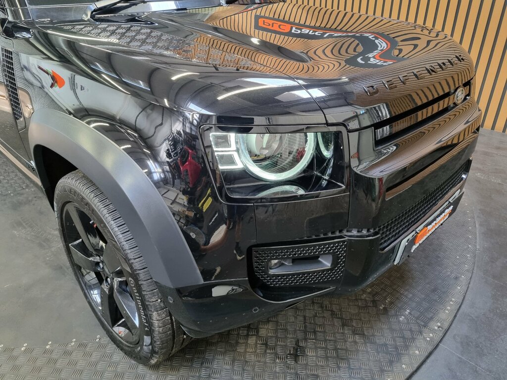 Land Rover Defender 5.0 V8 Lwb - Only 5000 Miles - Black