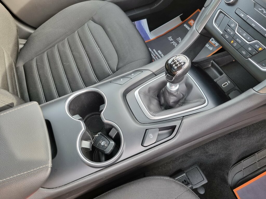 Ford Mondeo 2L St-line Edition Blue #18