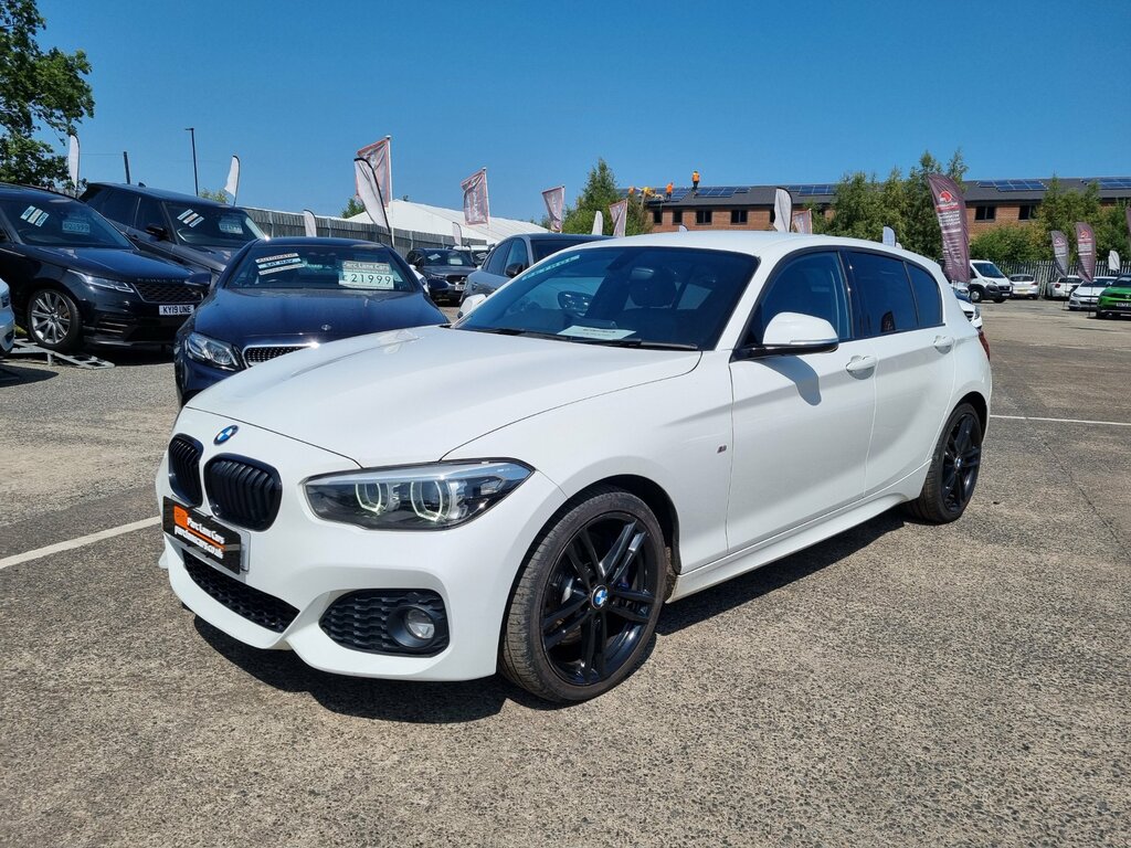 BMW 1 Series 1.5 118I Gpf M Sport Shadow Edition Hatchback White #4