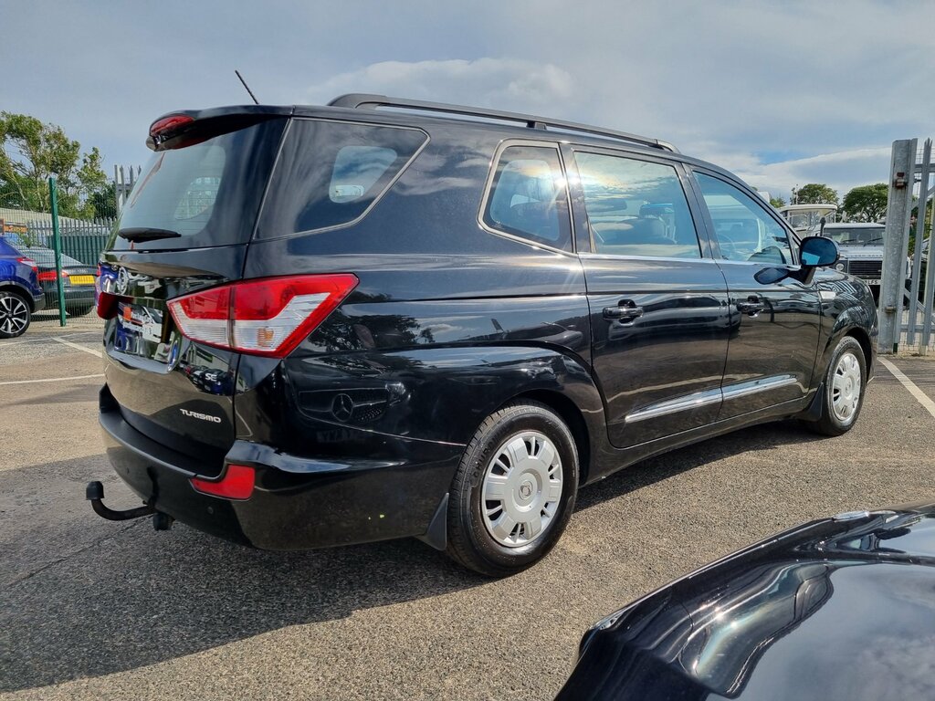 SsangYong Turismo Ex Silver #7