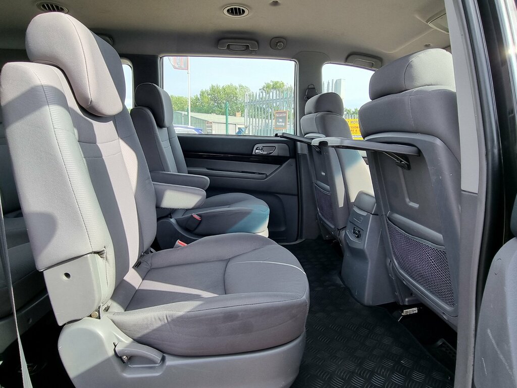 SsangYong Turismo Ex Silver #14