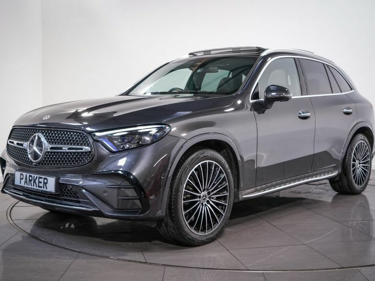 Mercedes-Benz GLC Class Glc 300 4Matic Amg Line Premium Plus 9G-tronic BU74FTF Grey #3